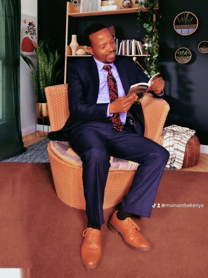 Maina Mbekenya, Managing Director